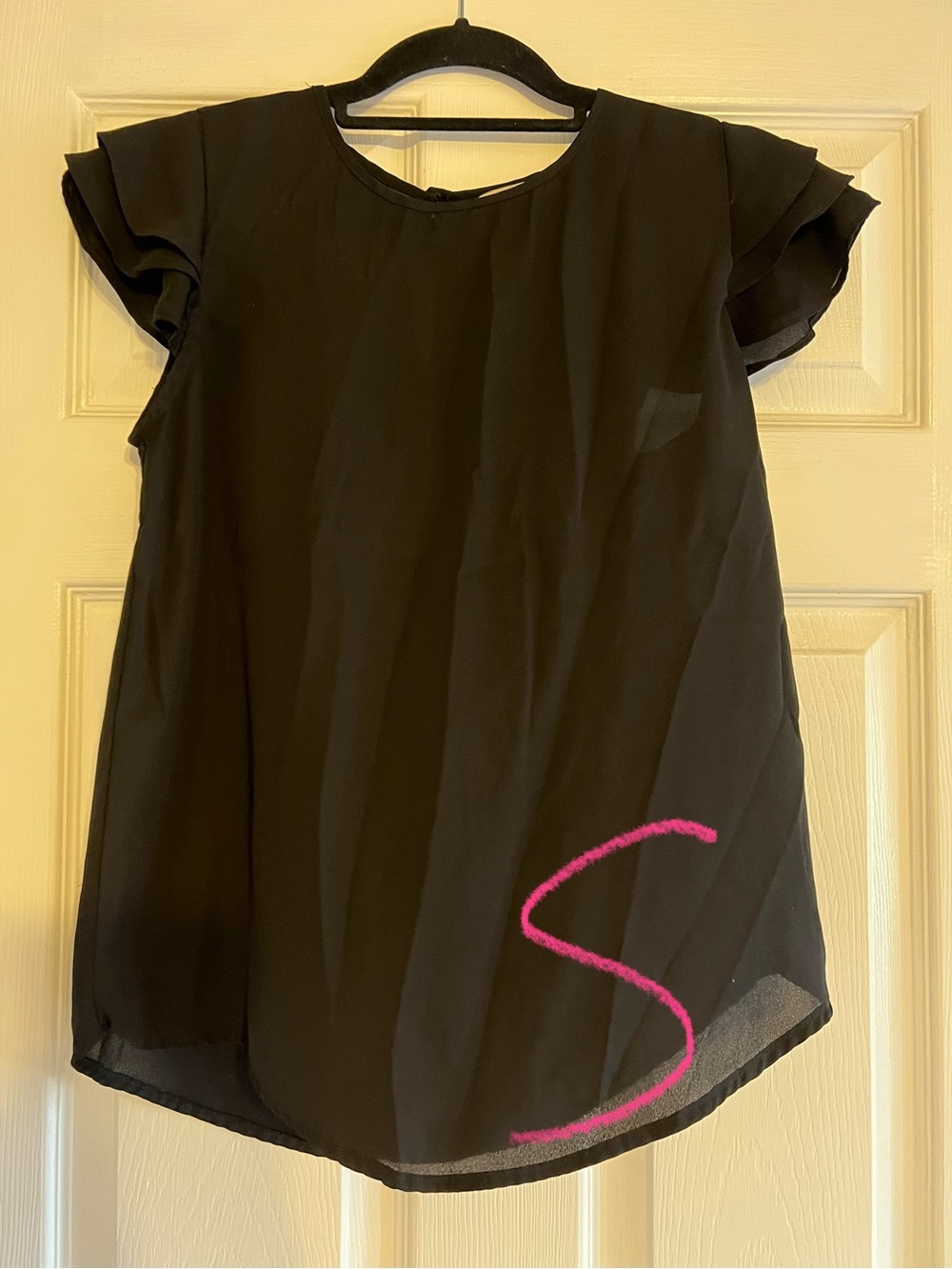 Active USA Black Flutter Sleeve Blouse